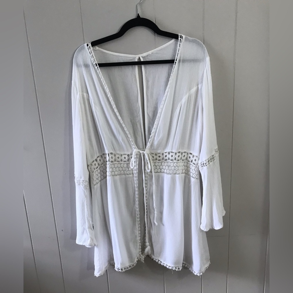 La Vie En Rose White Swim Cover up